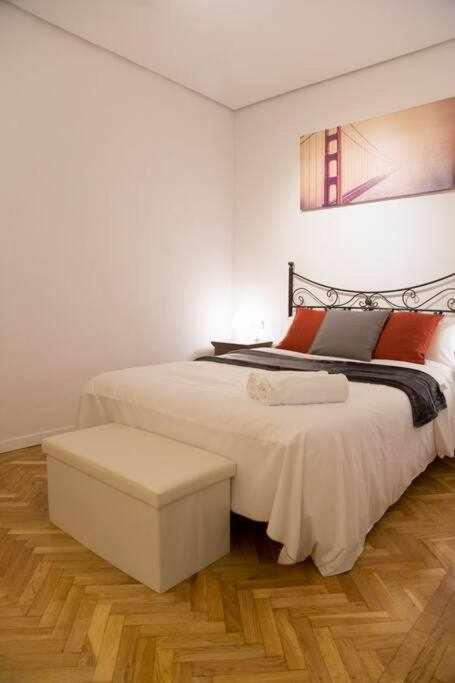 Un Elegante Piso Para Descubrir Madrid Ngoại thất bức ảnh