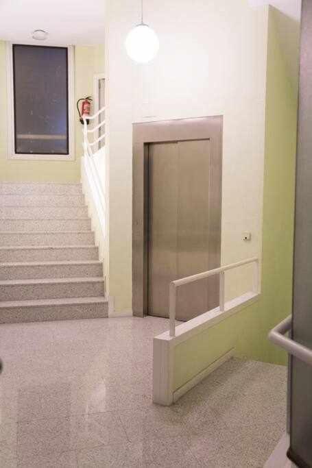 Un Elegante Piso Para Descubrir Madrid Ngoại thất bức ảnh