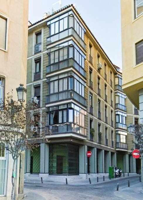 Un Elegante Piso Para Descubrir Madrid Ngoại thất bức ảnh