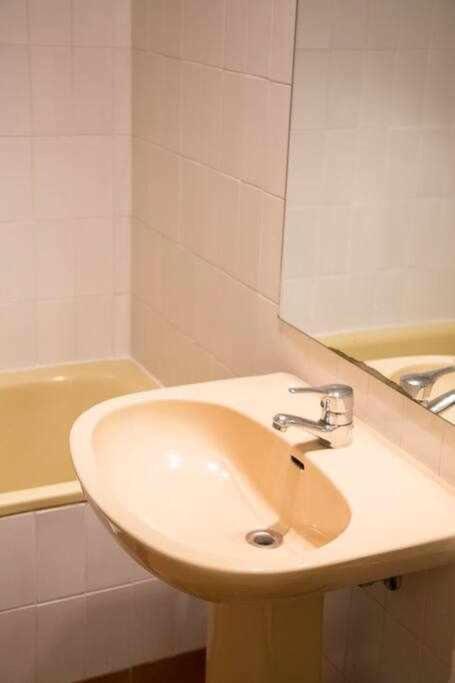 Un Elegante Piso Para Descubrir Madrid Ngoại thất bức ảnh