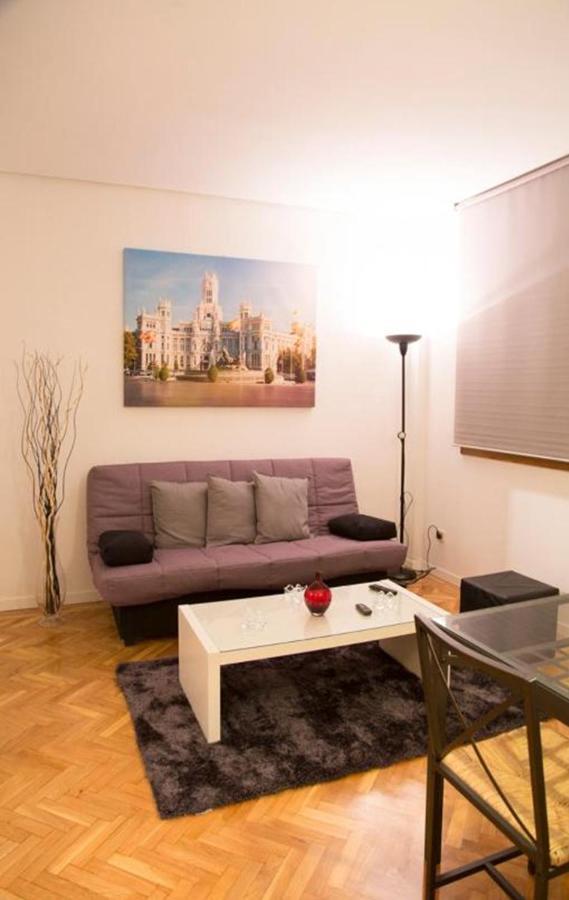 Un Elegante Piso Para Descubrir Madrid Ngoại thất bức ảnh